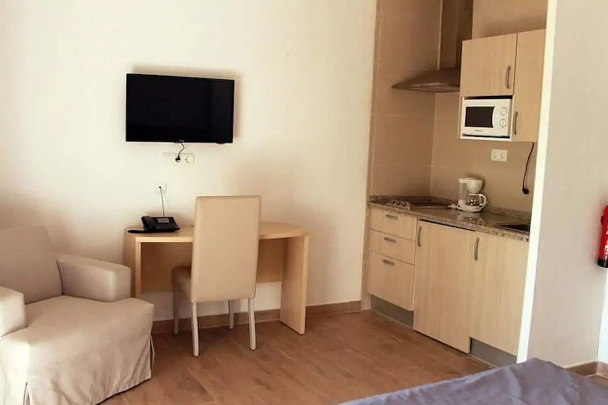 Hotel Lago Playa I Es Pujols Bagian luar foto