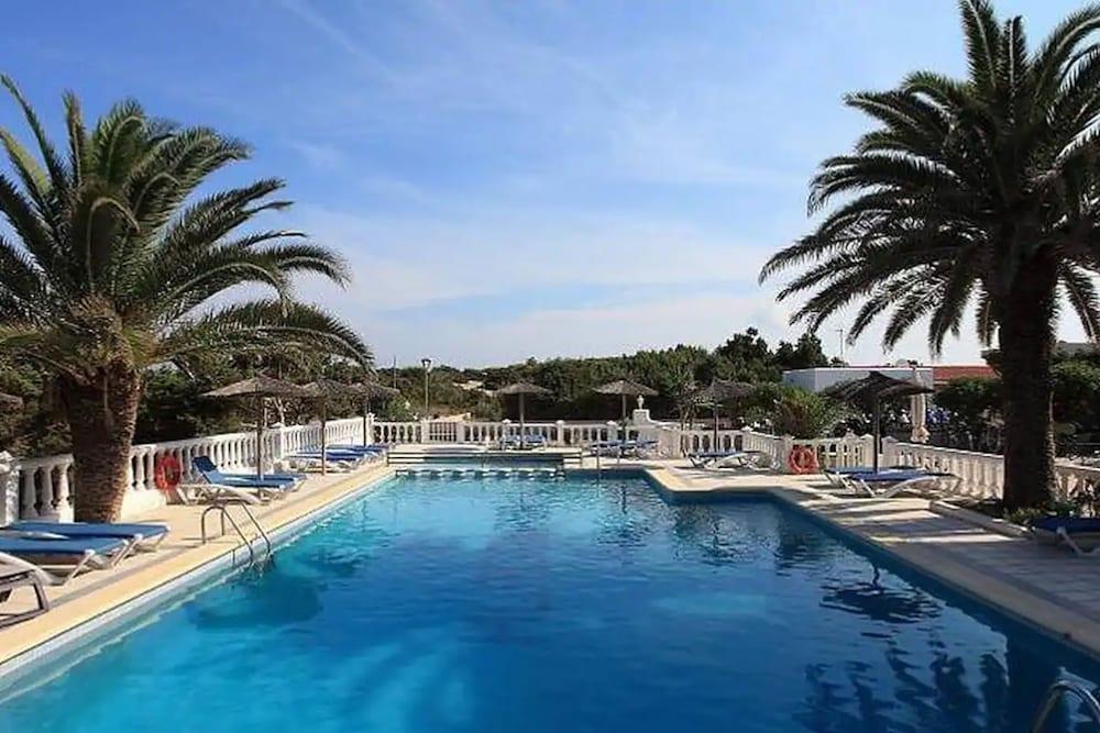 Hotel Lago Playa I Es Pujols Bagian luar foto