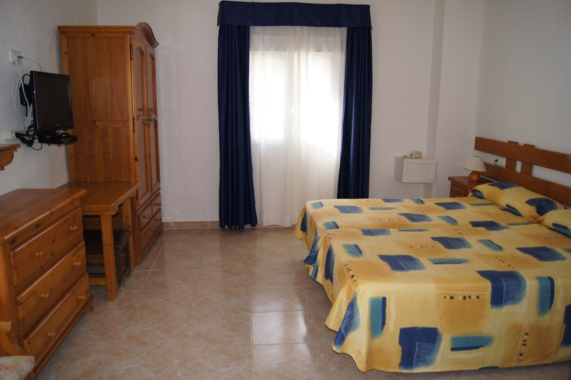Hotel Lago Playa I Es Pujols Bagian luar foto